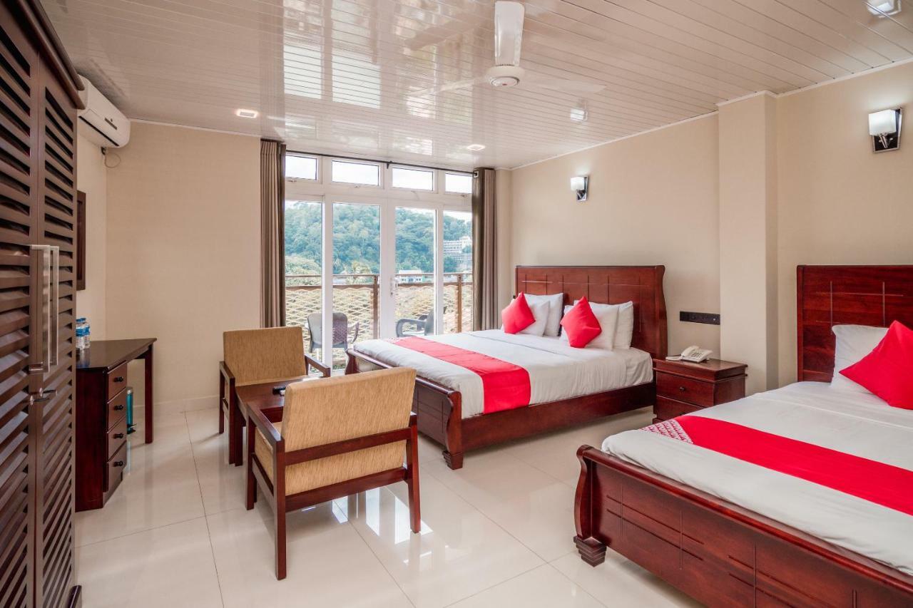 Janora Hills Hotel Kandy Exterior foto